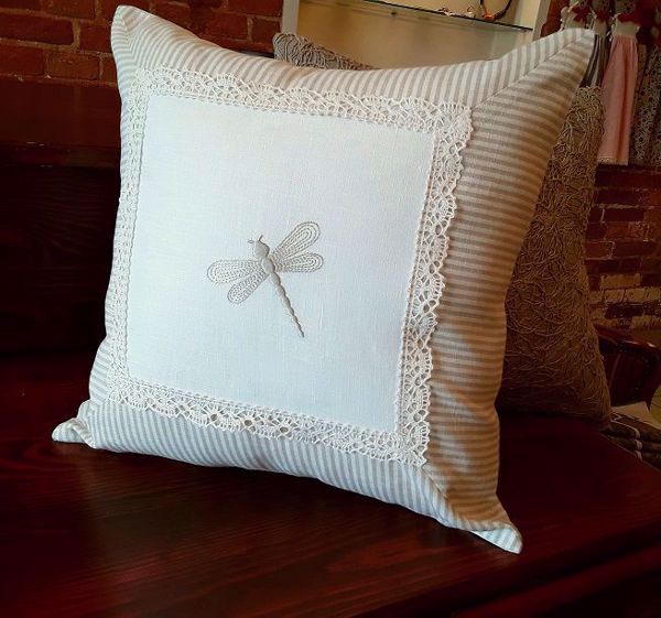 Picture of Sofa Cushion "Dragonfly" 40X40cm